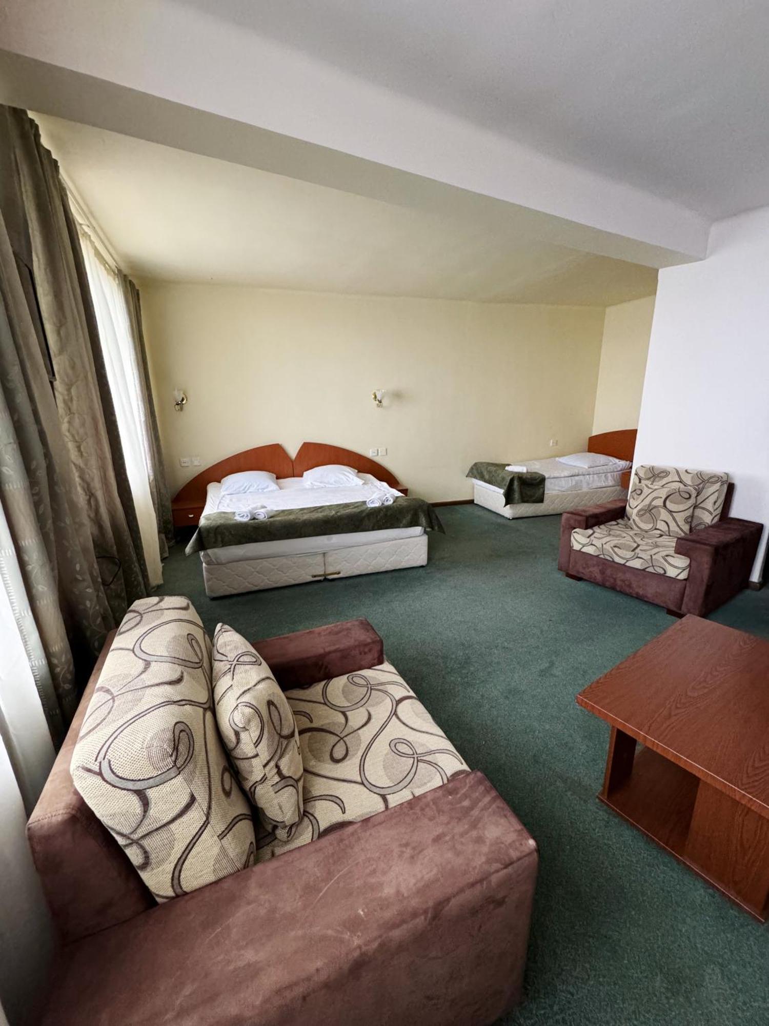 Blue Sevan Hotel מראה חיצוני תמונה